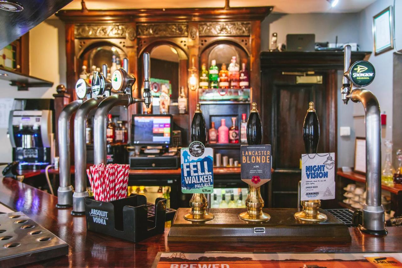 The Bulls Head Hotel Milnthorpe Exterior photo